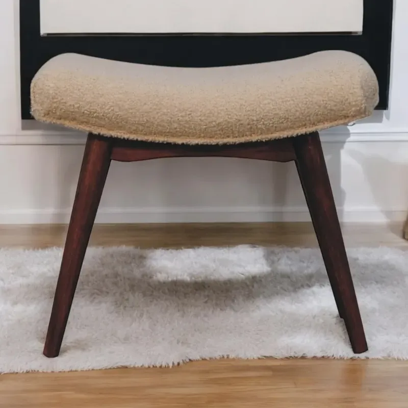 Honey Caramel Solid Mango Wood Curved Bench with Cream Boucle Upholstery